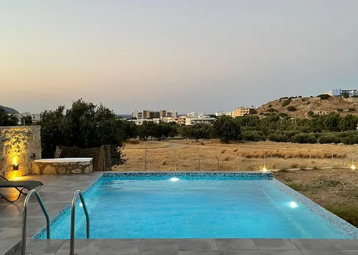 Villa Eleon Luxury Kárpatos