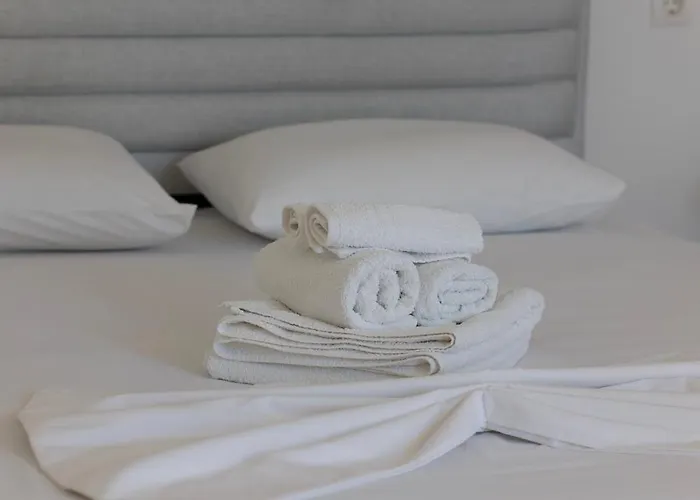 Eleon Luxury Villa *